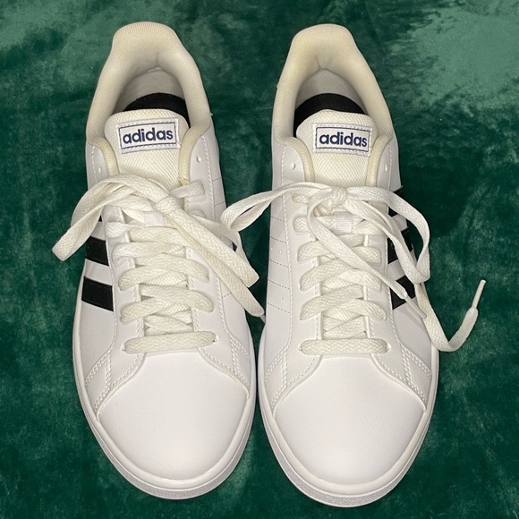 Adidas PWJ 001004 Mens Sneaker - Brand New - Picture 4 of 6